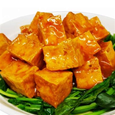  Benxi Şehri'nin Renkli Lezzeti:  Spicy Fried Bean Curd with Chili Peppers - Sıcak ve Acı Bir Buluşma mı?